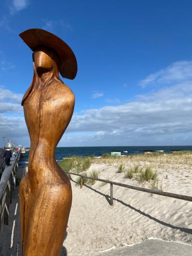 Freistehendes Einfamilienhaus Mit Boddenblick Naehe Ostsee Fuhlendorf  Dış mekan fotoğraf